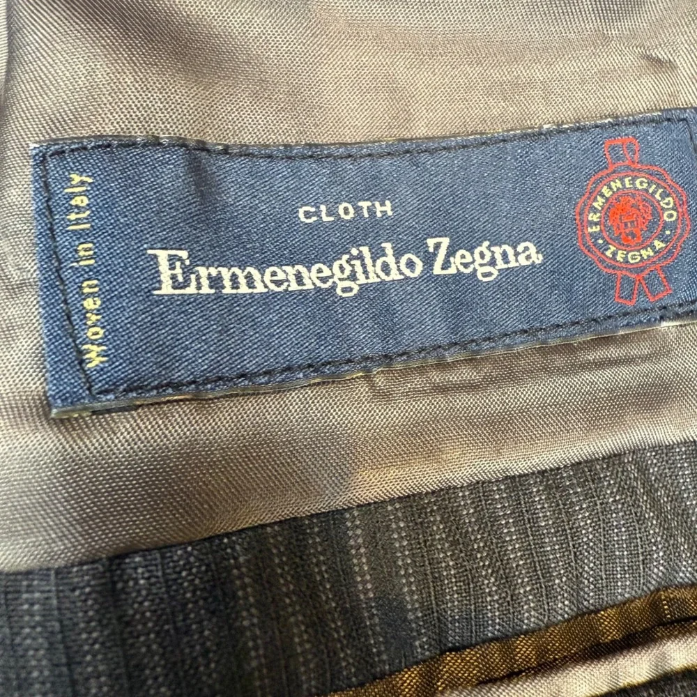 Ermenegildo Zegna Mens 42L Pinstripe Wool Blazer Sport Coat 3510/2FP Navy Blue‎